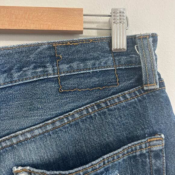 Levi’s Studded 501 Distressed Jean Shorts Sz 33  - Picture 4 of 9
